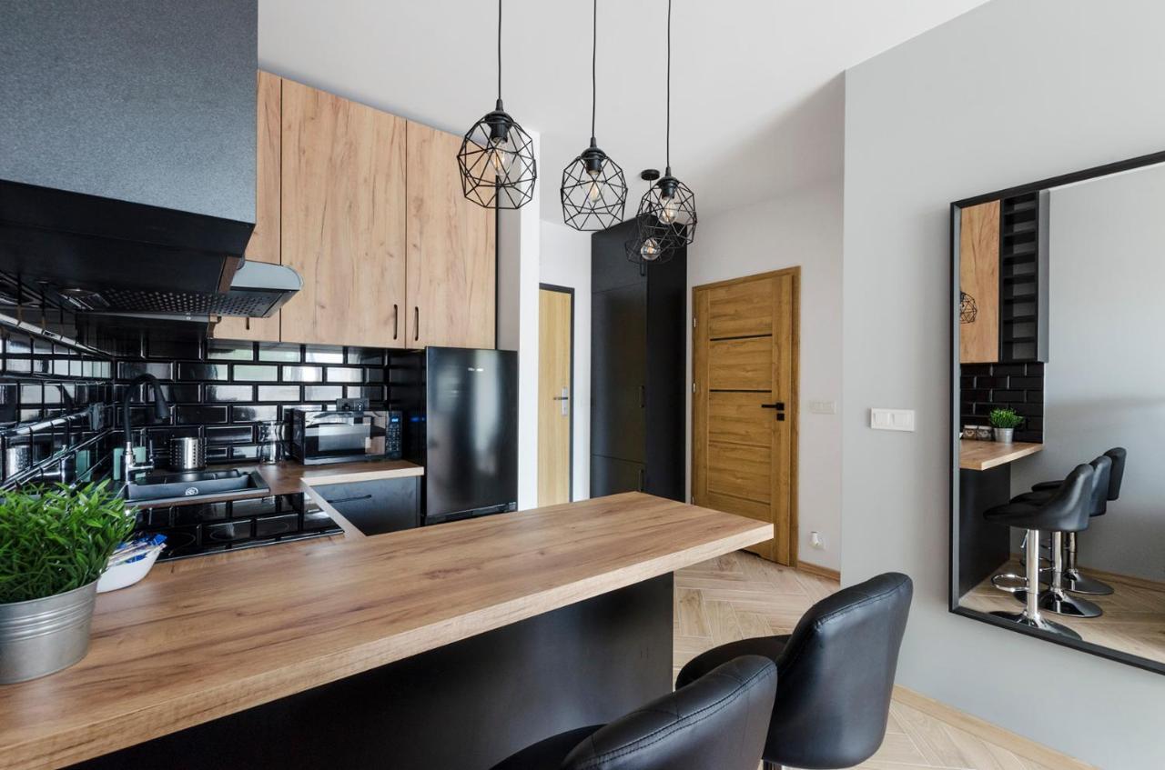 Aparthouse Fabryczna วูดช์ ภายนอก รูปภาพ