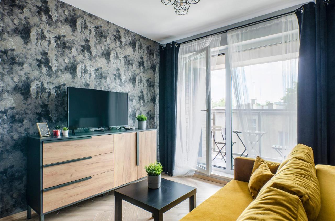 Aparthouse Fabryczna วูดช์ ภายนอก รูปภาพ